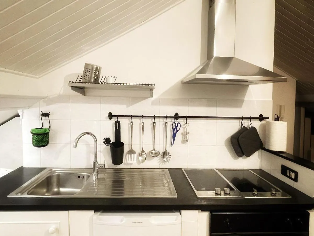 Apartment Ferienwohnung La Finestra Sull'Oasi Genua